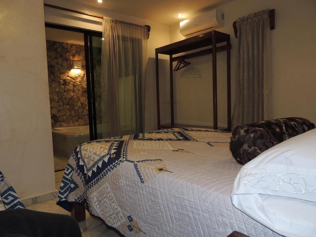 Hotel Boutique Bugambilias Valladolid  Buitenkant foto