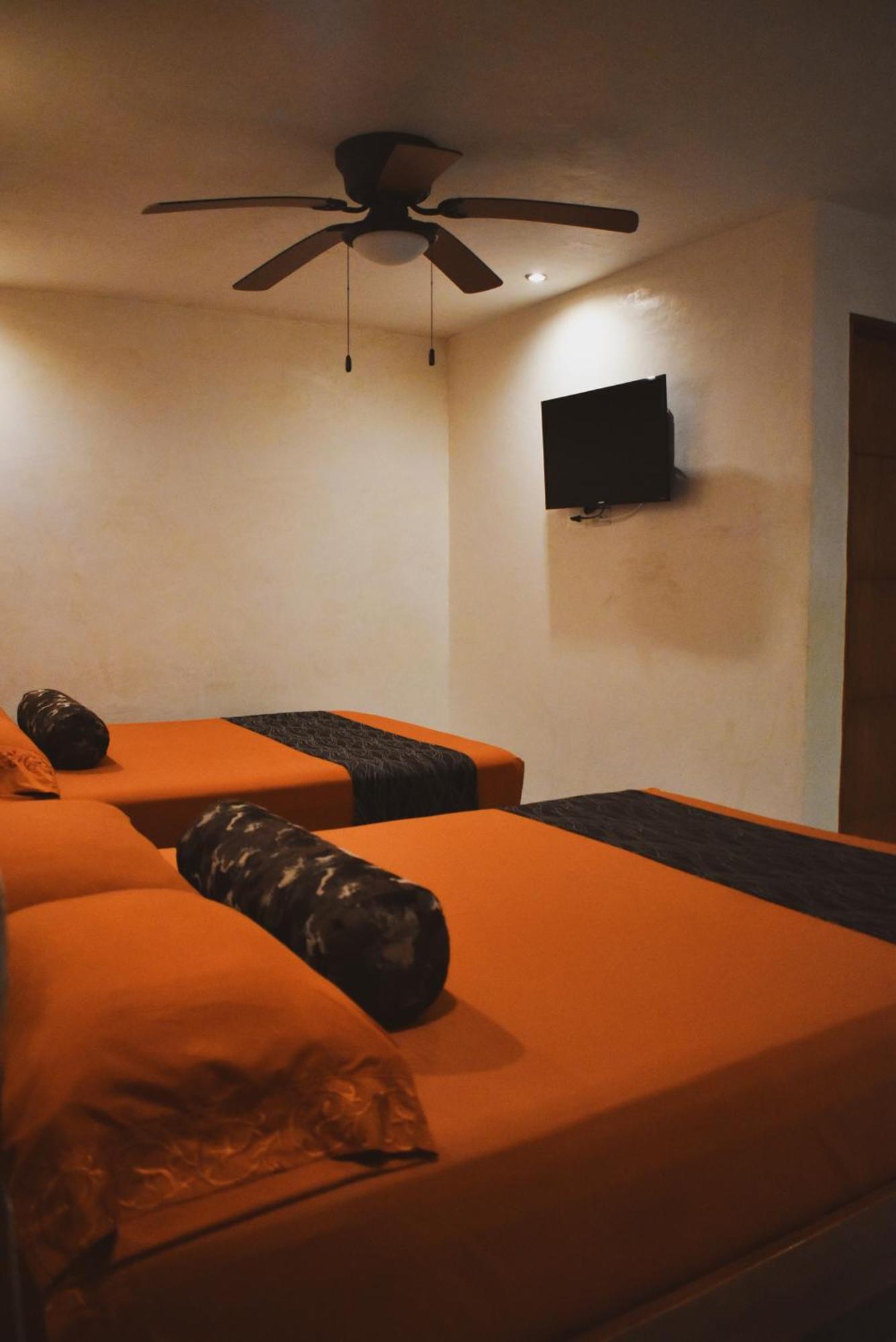 Hotel Boutique Bugambilias Valladolid  Buitenkant foto